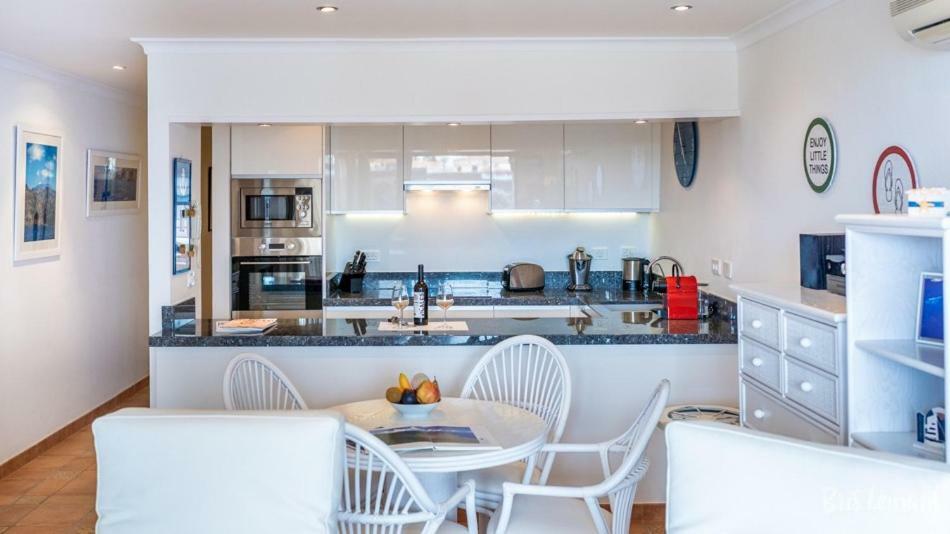 Hagen Apartamento Playa La Arena Puerto de Santiago  Εξωτερικό φωτογραφία